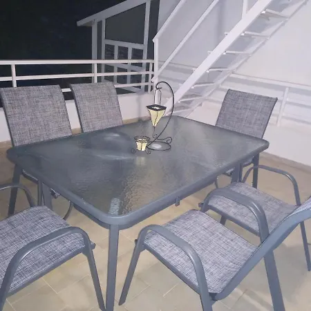 Andreas Apartman *